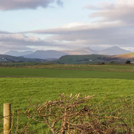 Rowan Holiday home *
