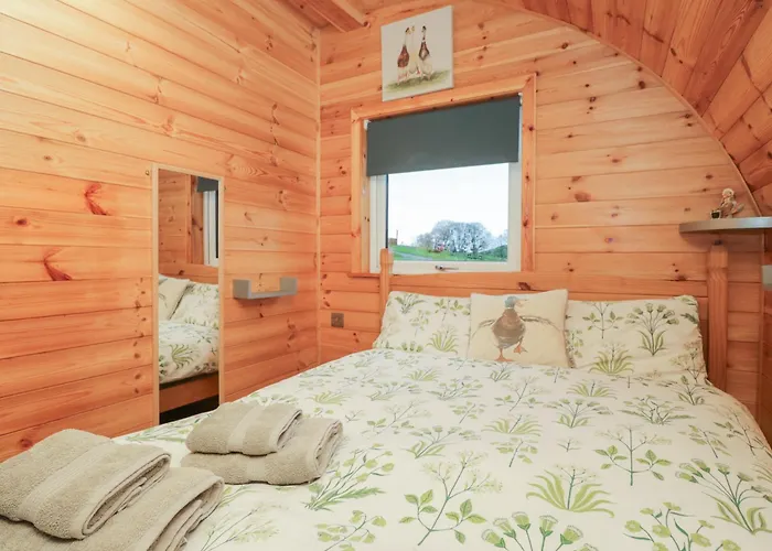 Rowan Nyaraló Ulverston